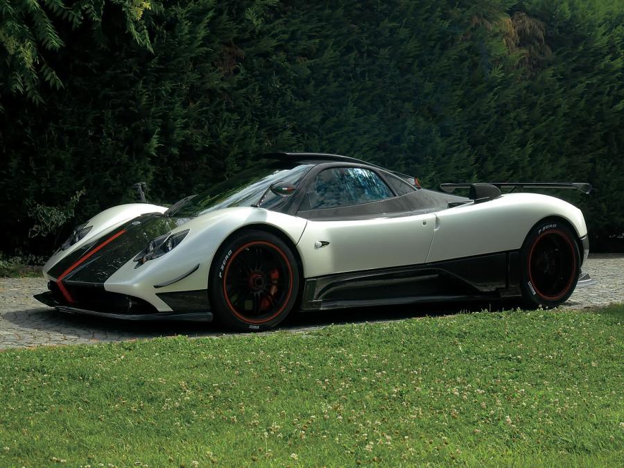  Pagani Zonda Cinque 2008 года  (фото 12 из 30)